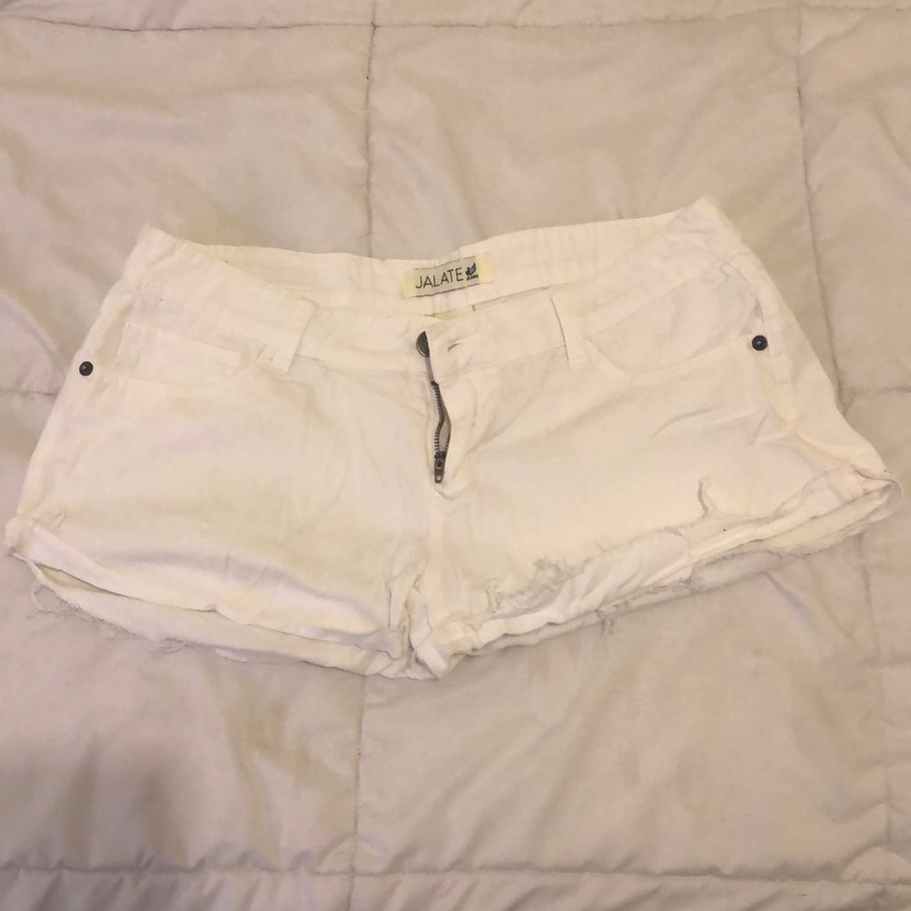 Size 9 Jalate Jean Shorts